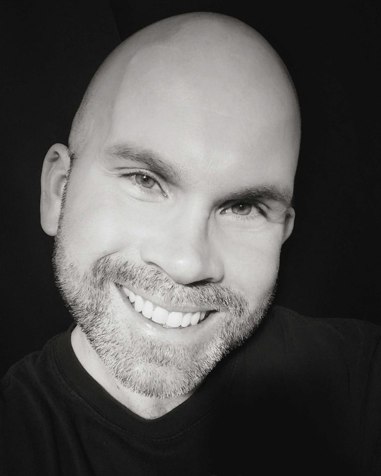 Professional headshot of Jason Marks, Abstract Impressionist Photographer.